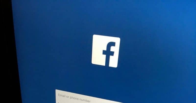 En facebook nombre cambiar 3 formas