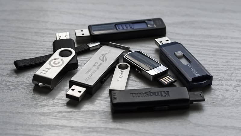 pasar archivos a USB