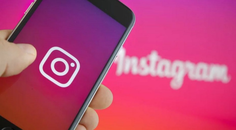 ¿Cómo Poner una Imagen Sobre otra en tu Historia de Instagram? - Guía Fácil | Descubre Cómo Hacerlo